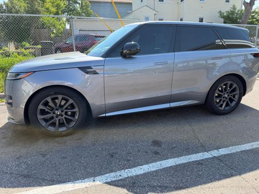 2024 Land Rover Range Rover Sport P400 SE Dynamic