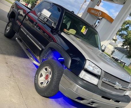 Blue 2005 Chevrolet Silverado 1500 Z71 Extended Cab