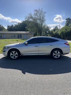 Gray 2011 Honda Accord Crosstour EX-L