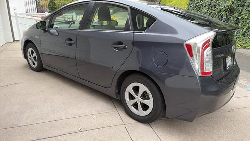 Gray 2013 Toyota Prius Five