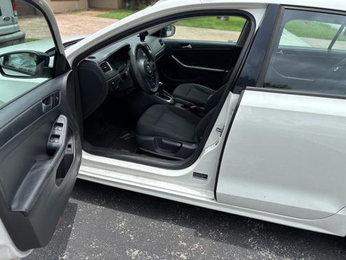 2014 Volkswagen Jetta Auto S