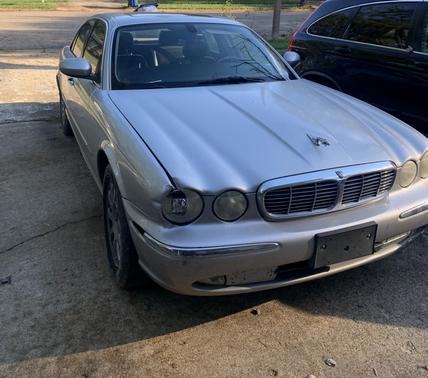2004 Jaguar XJ8 Base