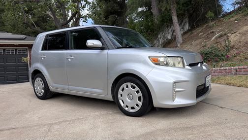 2013 Scion xB Base