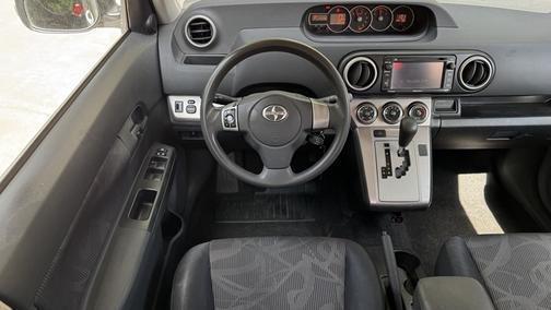 2013 Scion xB Base