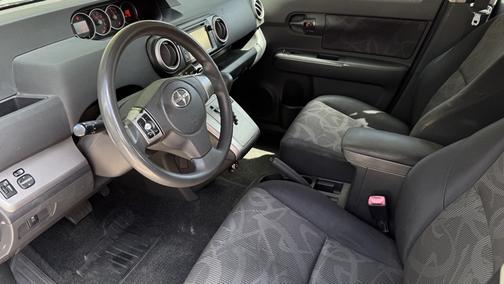 2013 Scion xB Base