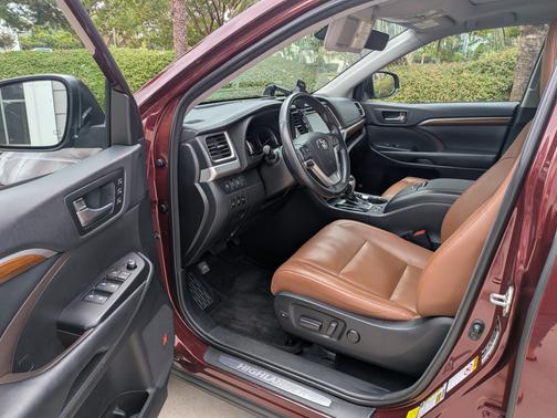 2018 Toyota Highlander Limited