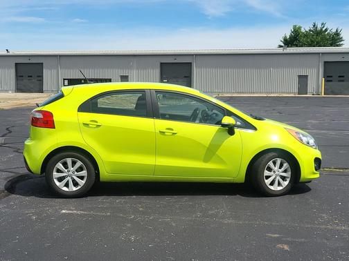 Green 2012 Kia Rio5 EX
