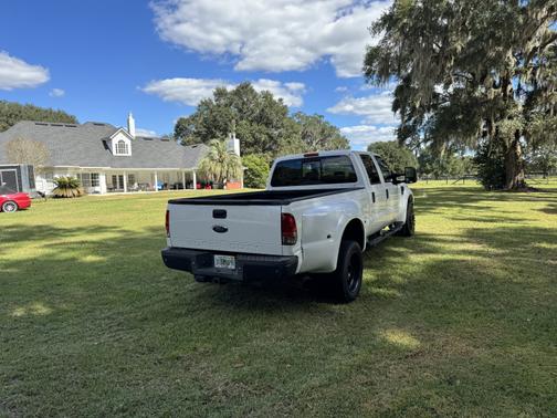 2008 Ford F-450 Lariat Crew Cab Super Duty