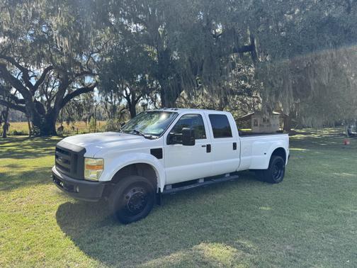 2008 Ford F-450 Lariat Crew Cab Super Duty