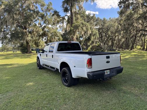 2008 Ford F-450 Lariat Crew Cab Super Duty