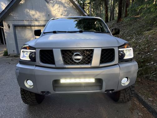 Silver 2005 Nissan Titan XE Crew Cab
