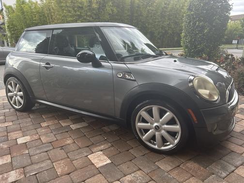 2010 MINI Cooper S Base