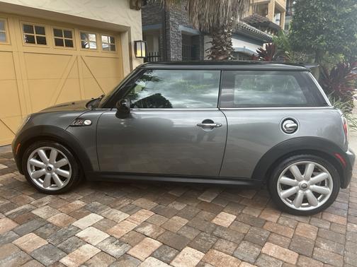 2010 MINI Cooper S Base