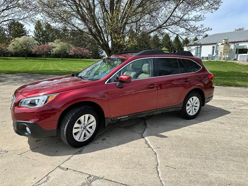Red 2015 Subaru Outback 2.5i Premium
