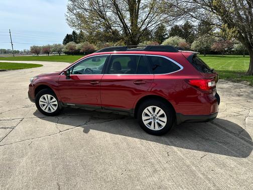 Red 2015 Subaru Outback 2.5i Premium