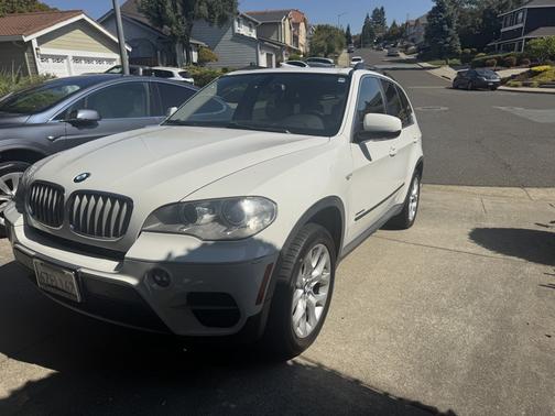 White 2013 BMW X5 xDrive35i Premium
