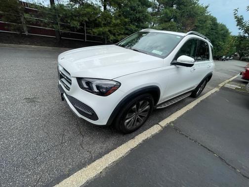 White 2021 Mercedes-Benz GLE 350 4MATIC
