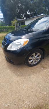 2012 Nissan Versa 1.6 SL