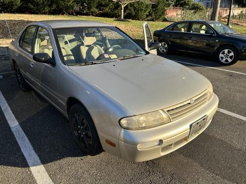 1997 Nissan Altima GXE