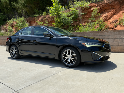 Black 2019 Acura ILX Premium Package