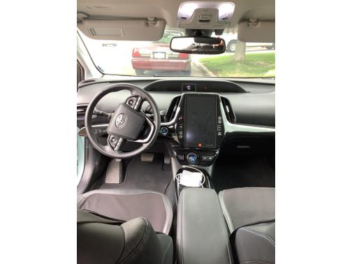 2022 Toyota Prius Limited
