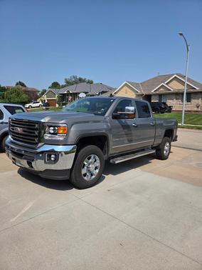 Gray 2017 GMC Sierra 2500 SLT