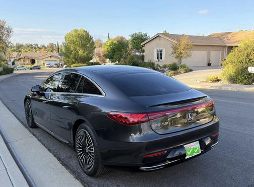 Gray 2024 Mercedes-Benz EQS 580 4MATIC