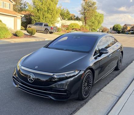 Gray 2024 Mercedes-Benz EQS 580 4MATIC