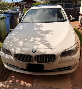 White 2011 BMW 550 i