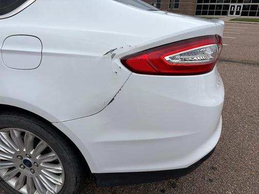 White 2016 Ford Fusion Hybrid S