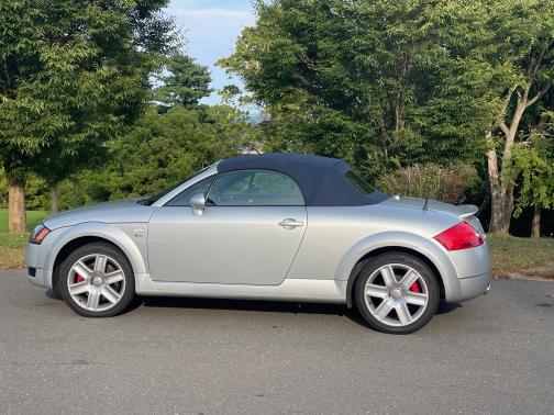 2004 Audi TT 1.8T quattro Roadster