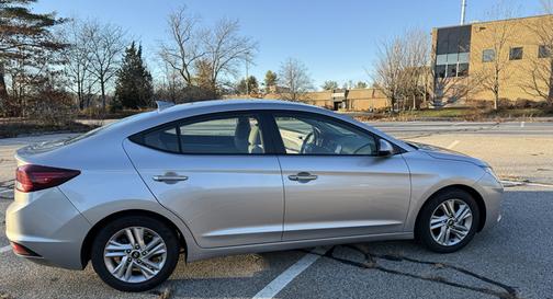 2020 Hyundai ELANTRA Value Edition
