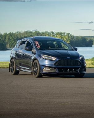 2017 Ford Focus ST Base