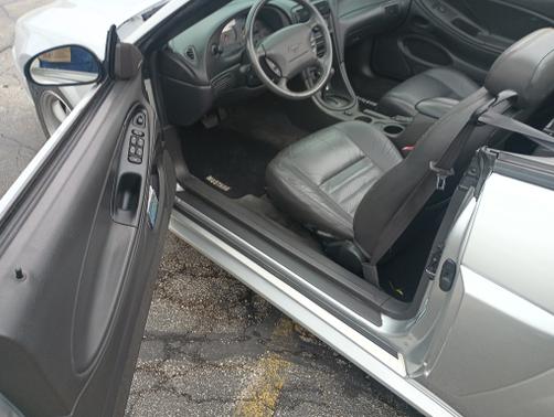 2001 Ford Mustang GT