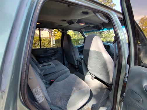 1997 Ford Expedition XLT 4WD