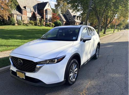 White 2022 Mazda CX-5 2.5 S Preferred Package
