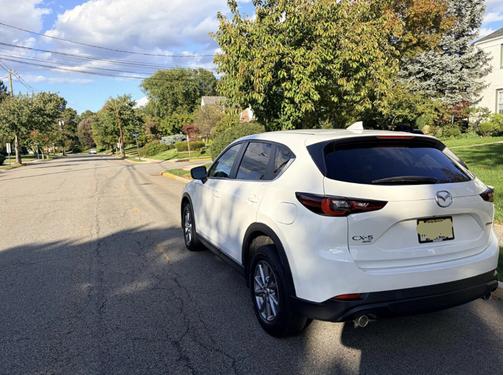 White 2022 Mazda CX-5 2.5 S Preferred Package