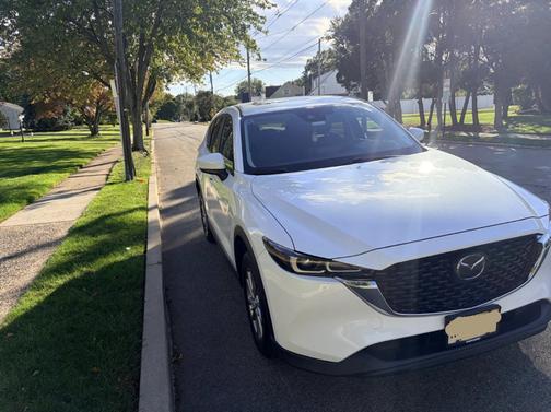 White 2022 Mazda CX-5 2.5 S Preferred Package