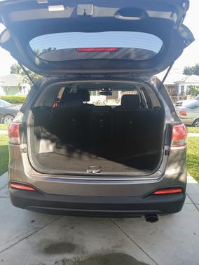 Gray 2017 Kia Sorento LX