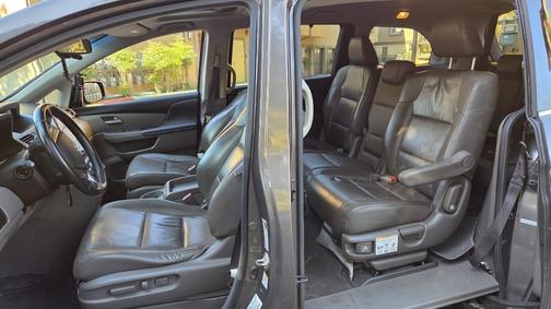 Gray 2012 Honda Odyssey Touring Elite