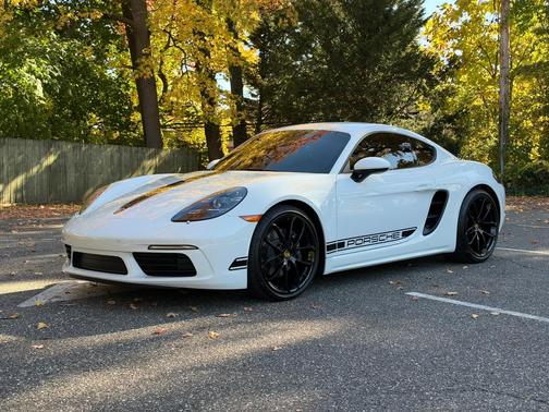 White 2025 Porsche 718 Cayman Cayman Style Edition