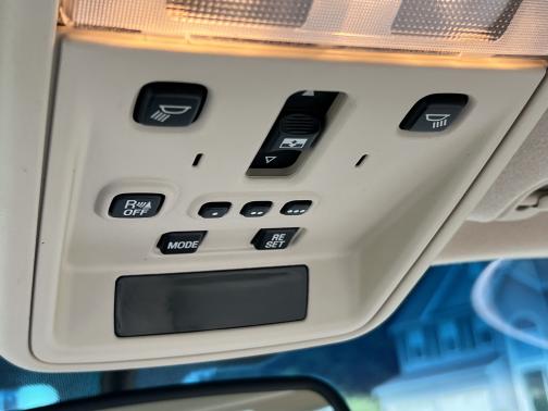 2005 Lincoln Town Car Signature