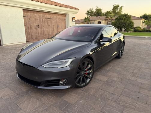2016 Tesla Model S P100D