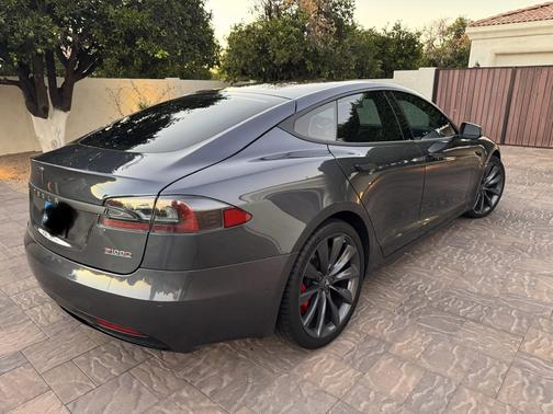 2016 Tesla Model S P100D
