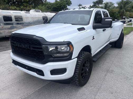 White 2023 RAM 3500 Tradesman