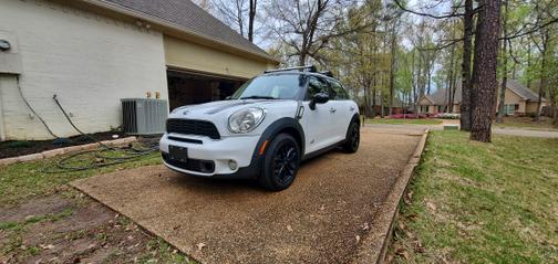 2012 MINI Cooper S Countryman Base