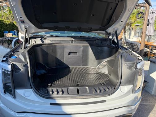 2023 Ford F-150 Lightning LARIAT