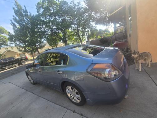 Gray 2012 Nissan Altima 2.5 SL