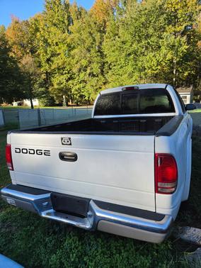White 2002 Dodge Dakota SLT Quad Cab