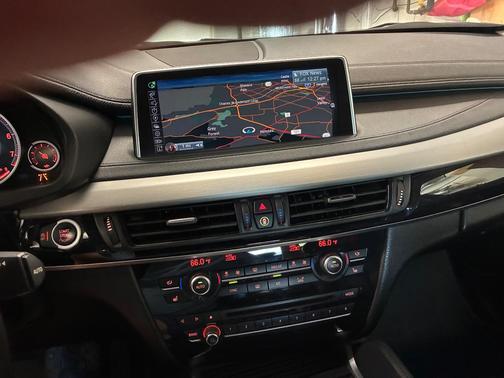 Gray 2016 BMW X6 xDrive50i